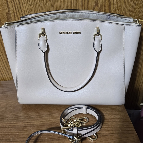 MICHAEL Michael Kors Handbags - - Michael Kors bag